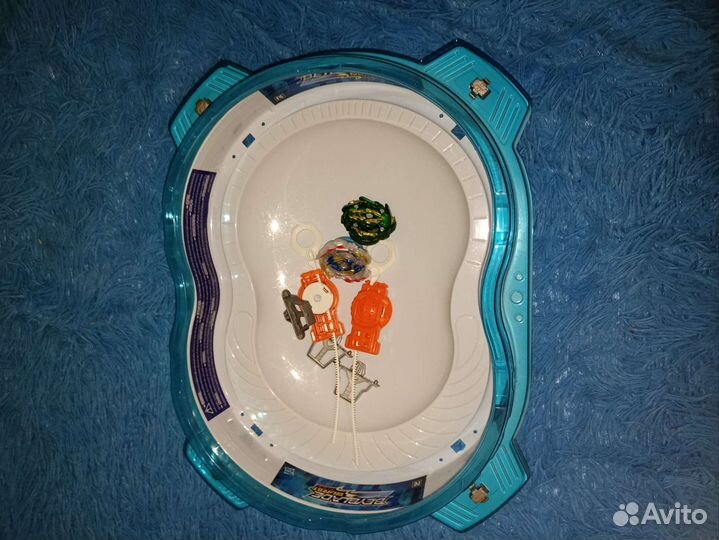 Бейблэйд арена