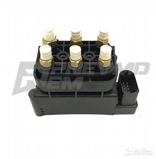 Блок клапанов пневмоподвески для Mercedes-Benz ML