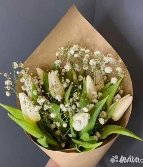 Тюльпаны и гипсофила Букет Доставка