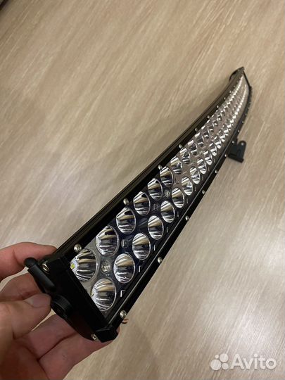 Светодиодная балка изогнутая 80 см