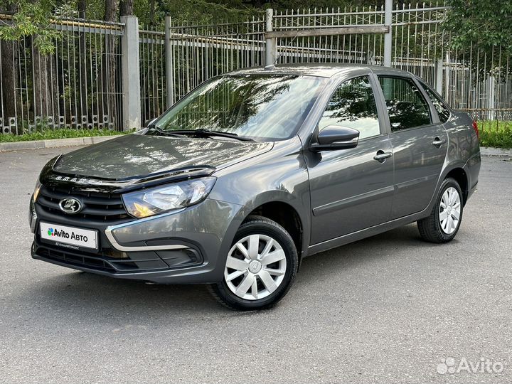 LADA Granta 1.6 МТ, 2020, 80 000 км