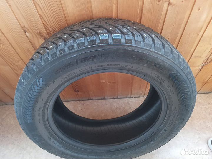 Nokian Tyres Hakkapeliitta 8 SUV 215/65 R17 103T