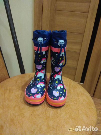 Резиновые сапоги