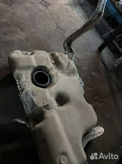 Бак бензиновый