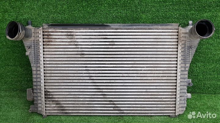 Интеркулер vw passat B6 Tiguan 1