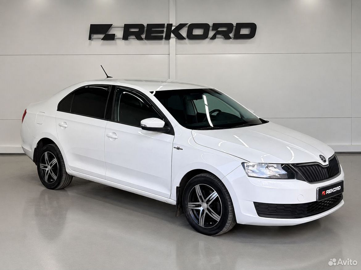 Skoda Rapid 1.6 AT, 2019, 142 000 км