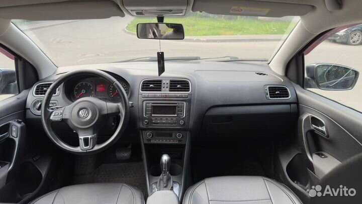 Volkswagen Polo 1.6 AT, 2014, 268 000 км