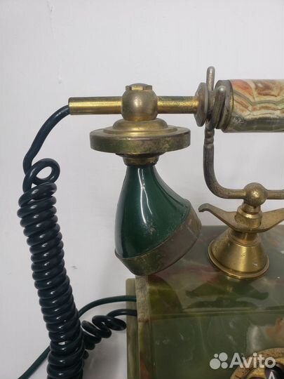Антикварный телефон. Оникс. хх век