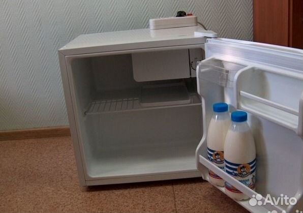 Минихoлодильник новый