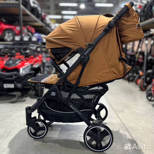 Прогулочная коляска новая