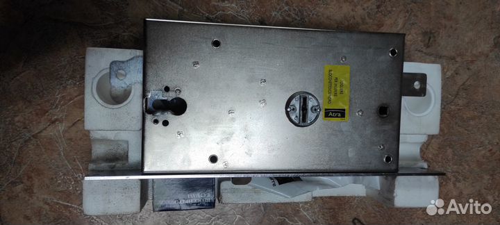 Замки дверные