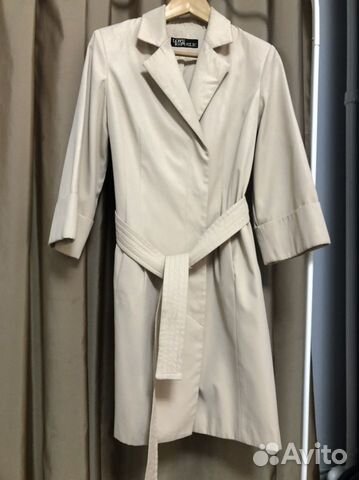 Плащ женский 44