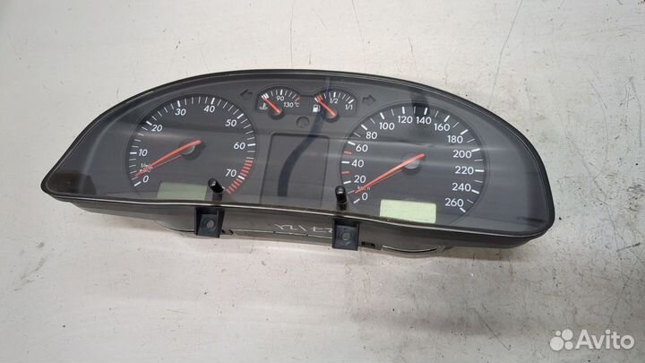 Щиток приборов Volkswagen Passat 5, 1999