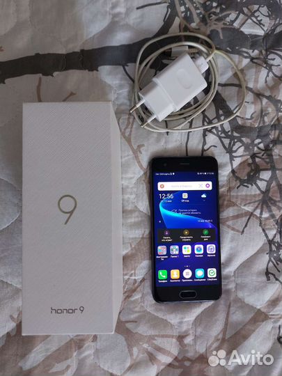 HONOR 9, 4/64 ГБ