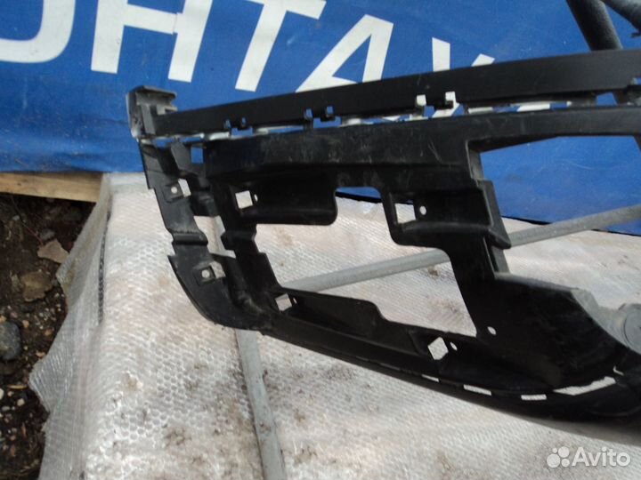 Бампер задний Land Rover Range Rover Sport 2013)