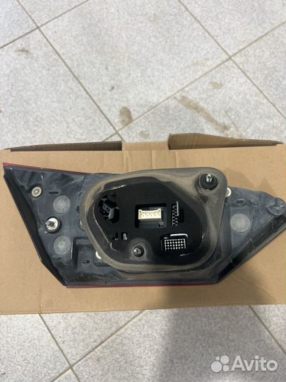 Фонарь внутренний LED задний правый Toyota Camry