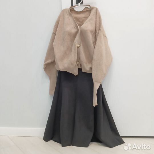 Костюм женский с юбкой 42 44