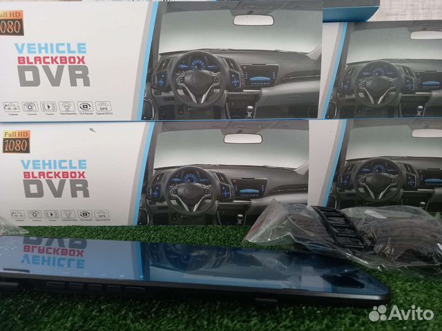 Видеорегистратор с камерой заднего вида