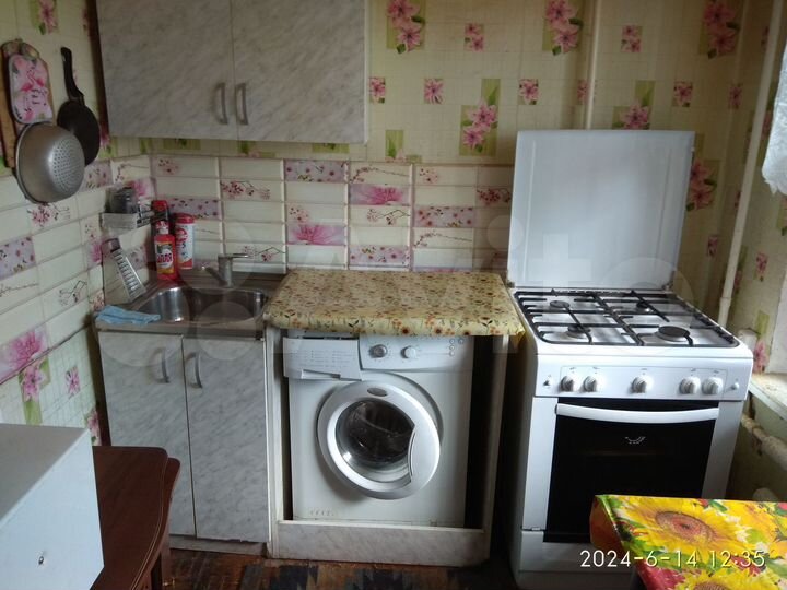 2-к. квартира, 43 м², 3/5 эт.