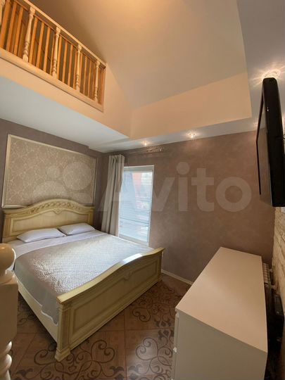 2-к. квартира, 75 м², 2/2 эт.