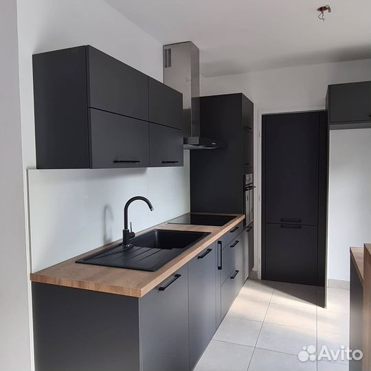 Современная стильная кухня