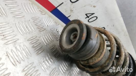 Стойка передняя правая volkswagen golf 4 (5ST01N50