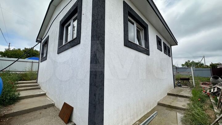 Дом 95 м² на участке 4 сот.