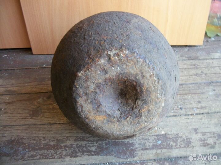 Гиря царская 2х. пудовая