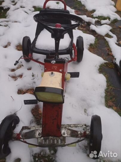 Детская педальная машина СССР