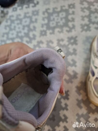 Кроссовки для девочки