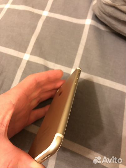 iPhone 7, 32 ГБ