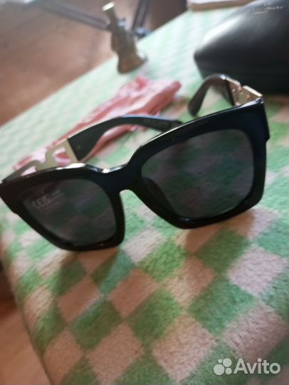 Солнцезащитные очки женские код 45304,42995, 42982