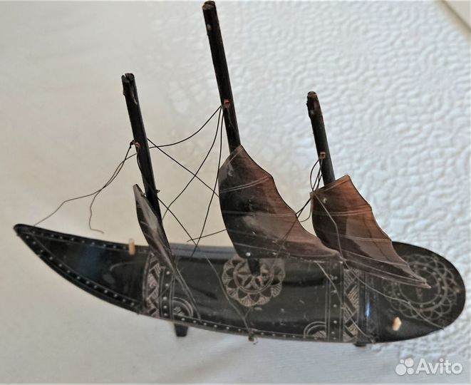 Парусники из кости и черепахи. 60-70-е годы