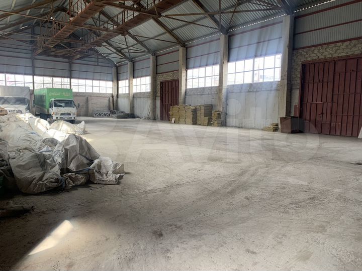 Склад, 1000 м²