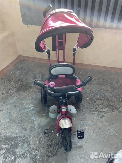 Трехколесный велосипед