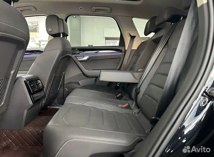 Volkswagen Touareg 2.0 AT, 2021, 59 900 км