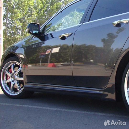 Накладки на пороги для Хонда Аккорд 8