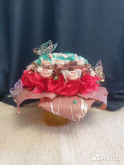 Букет из конфет и фруктов