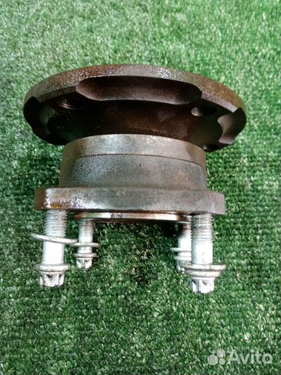 Ступица задняя правая Bmw 5 F10 / F11 N52B30A