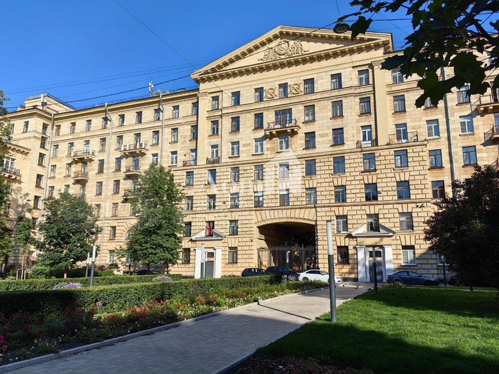 3-к. квартира, 78 м², 7/7 эт.