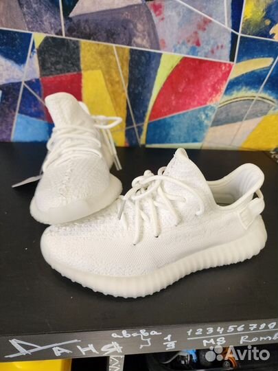 Кроссовки Adidas Yeezy Boost 350 V2