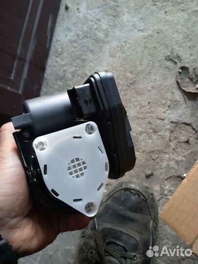 Дроссельная заслонка Пежо