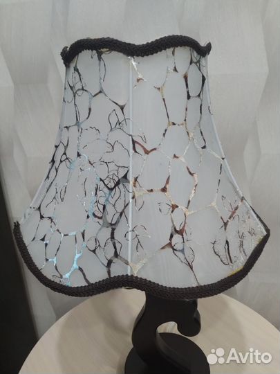 Лампа настольная