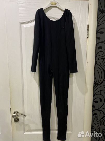 Комбенизон для гимнастики р-р 146