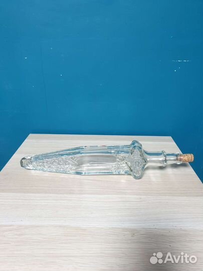 Бутылка меч кинжал стеклянный графин