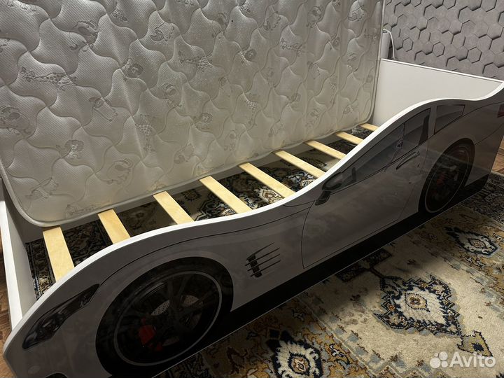 Детская кровать Машинка