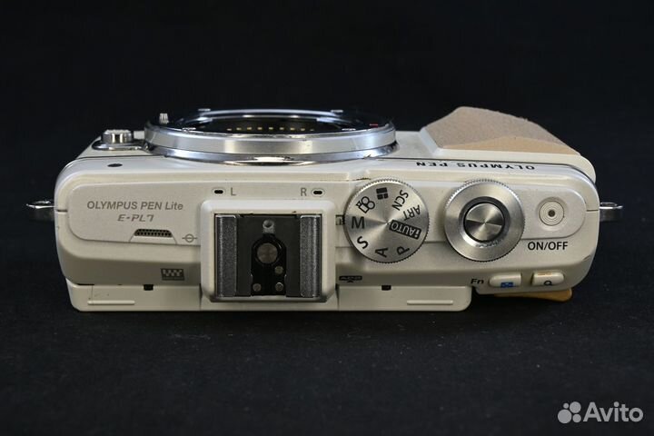 На запчасти в ремонт Olympus Pen E-PL7 E-PL9