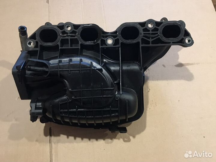 Впускной коллектор Hyundai Elantra HD