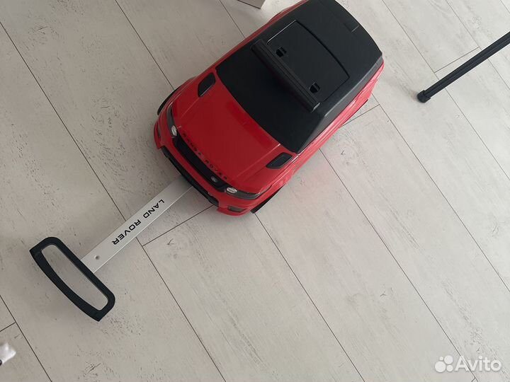 Чемодан автомобиль