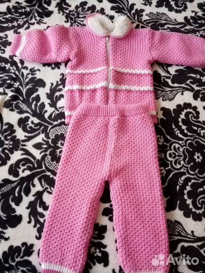 Костюмчик вязаный